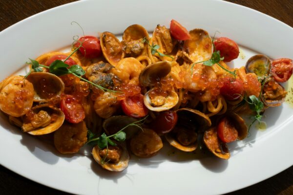 Pourquoi les pâtes aux fruits de mer restent un choix si populaire ?