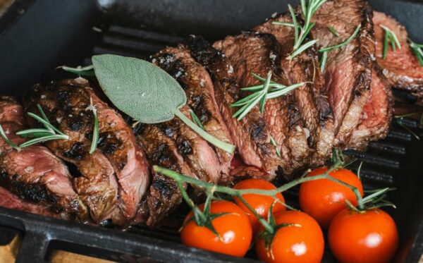 Réussir un vrai dîner steak à la maison : le guide pratique, même pour les débutants